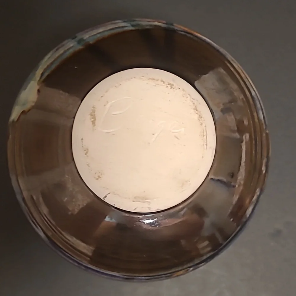 N/A signed pottery